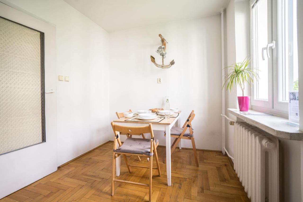 Oomph Warsaw Central 3-Bedroom Flat 외부 사진